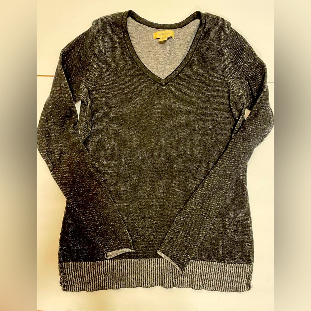 GH Bass Cotton V Neck Long Sleeve Knit Sweater Black/Charcoal Cotton